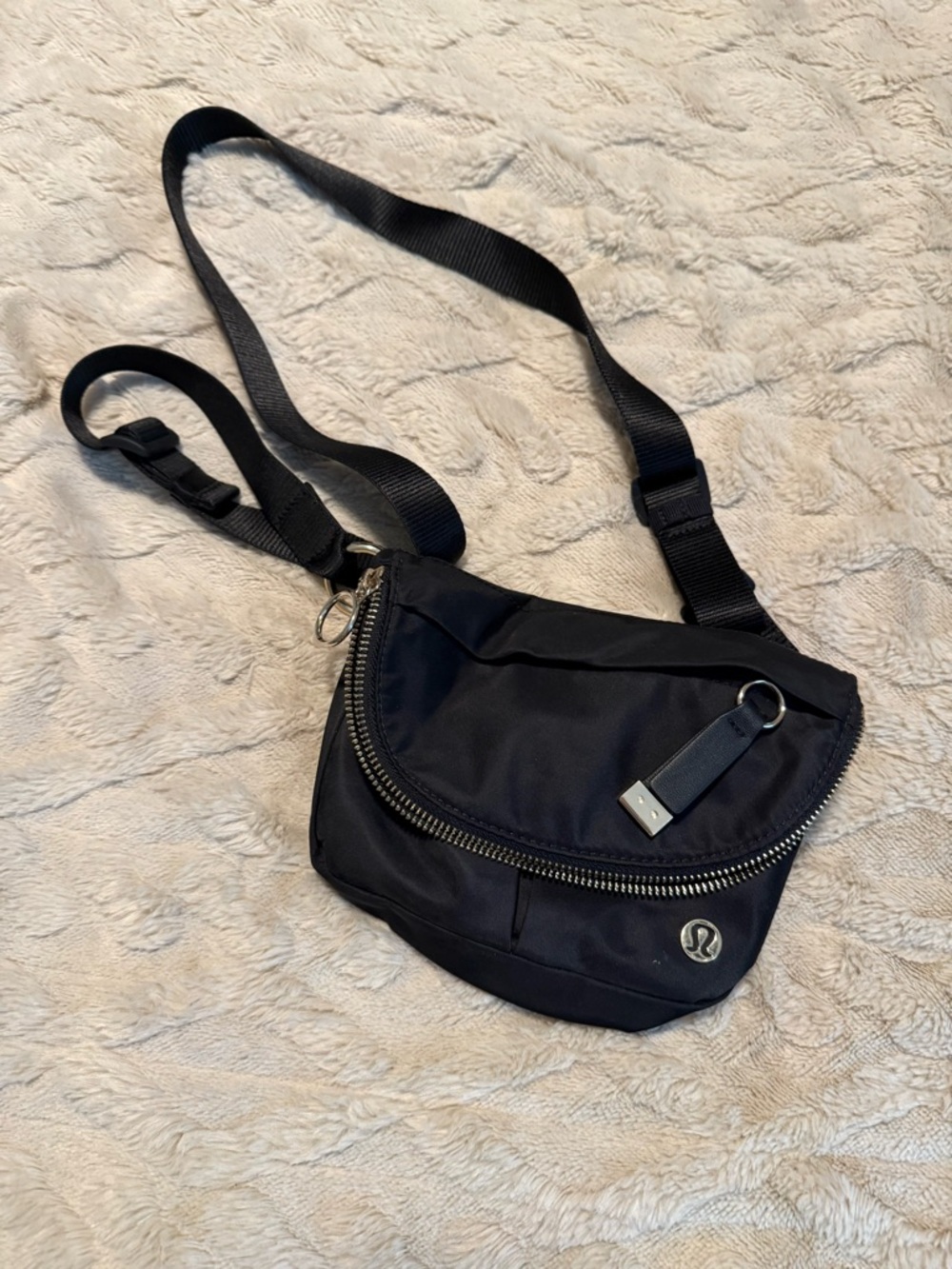 lululemon athletica Black Crossbody Belt Bag with Silver Hardware